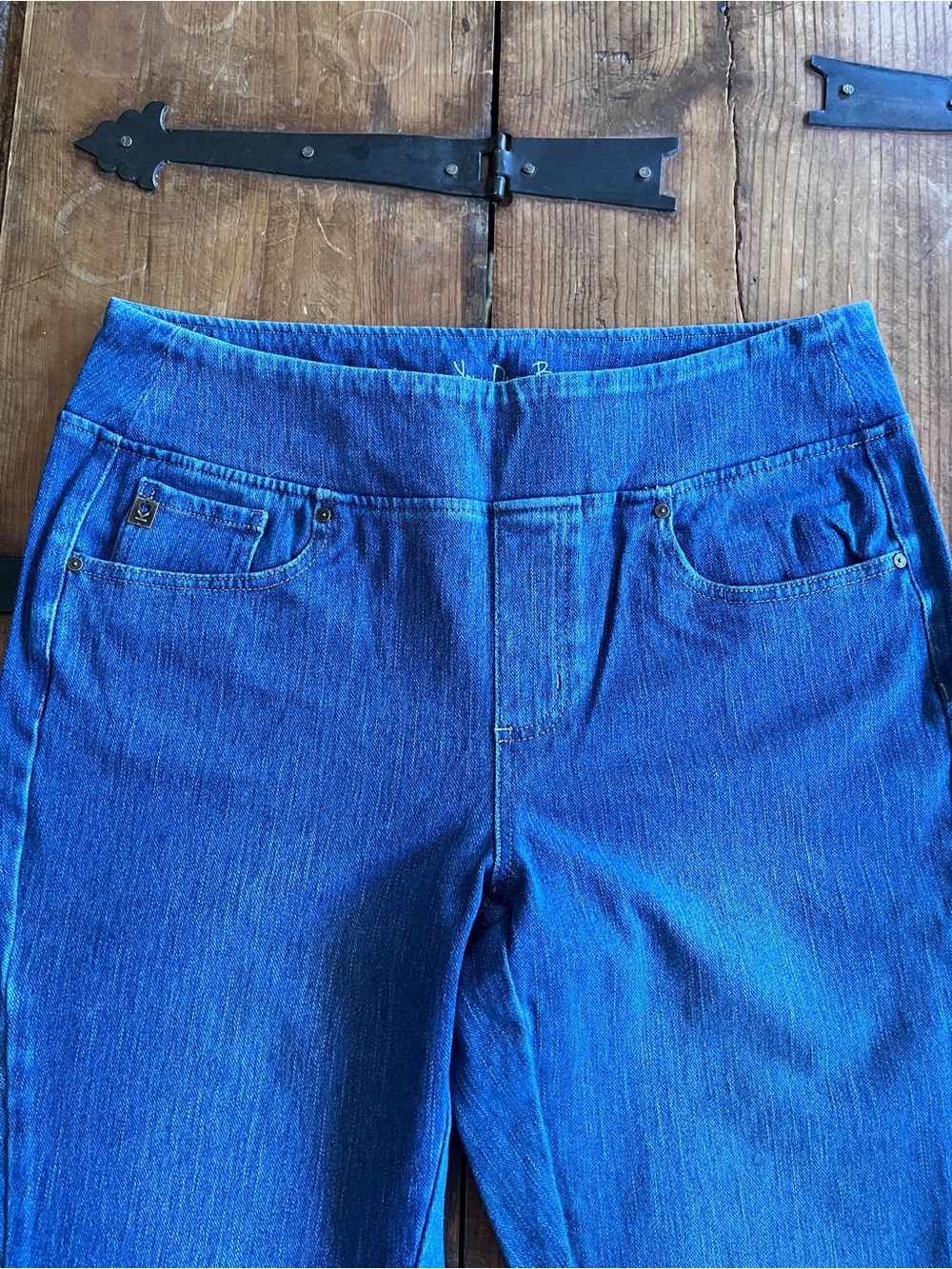 Belle by Kim Gravel Blue Cropped Ankle Jeans - Picture 3 of 4